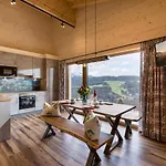 Alpenchalets Oberlaiming 펜션