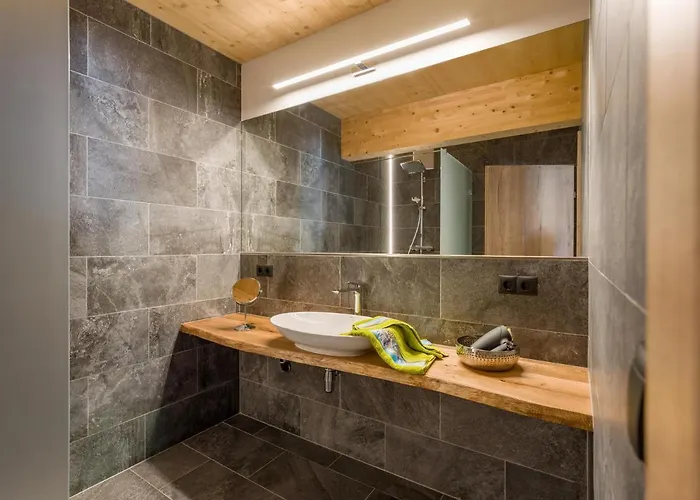 Alpenchalets Oberlaiming * إتيير