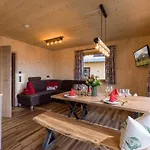 Alpenchalets Oberlaiming 度假居 *