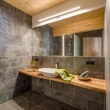 Alpenchalets Oberlaiming * Itter