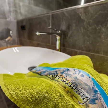 Alpenchalets Oberlaiming * Itter